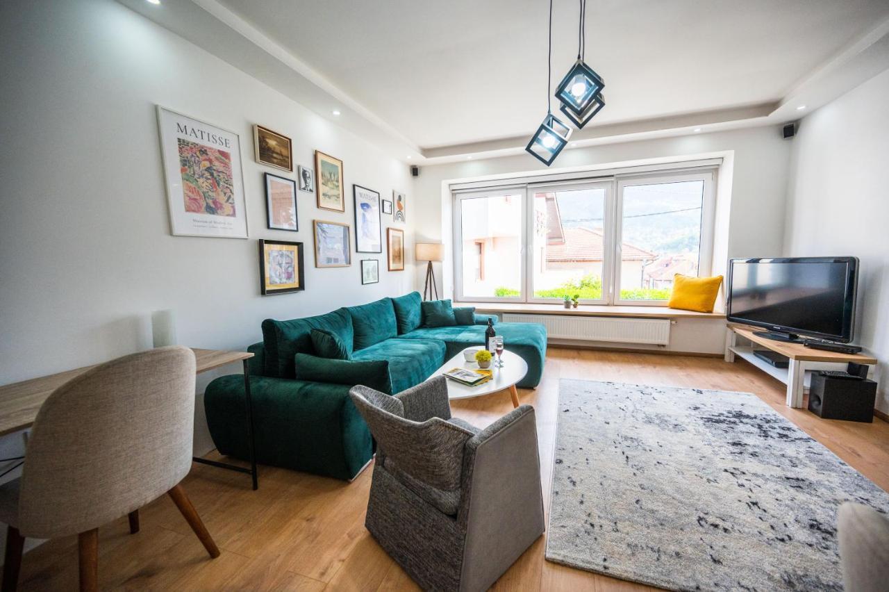 Spacious And Bright 2Bdr Apartment In The Old Town SJJ Exteriör bild